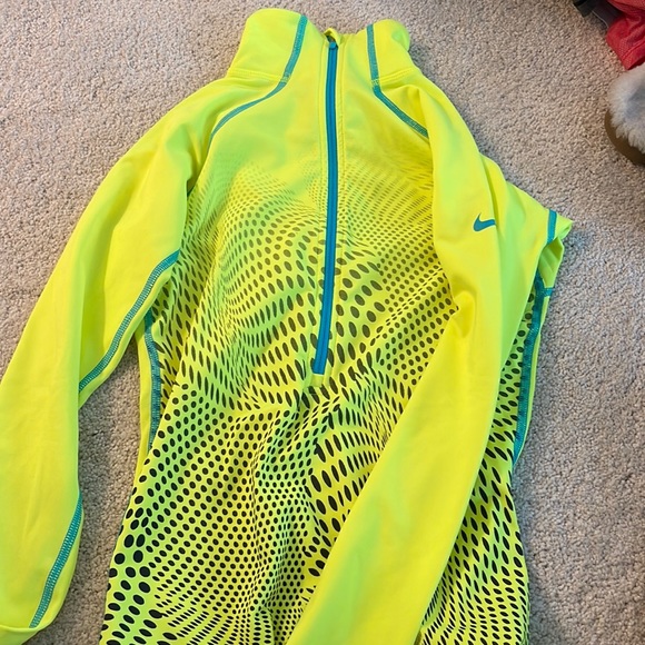 Full length Nike Quarter Zip - Picture 1 of 1